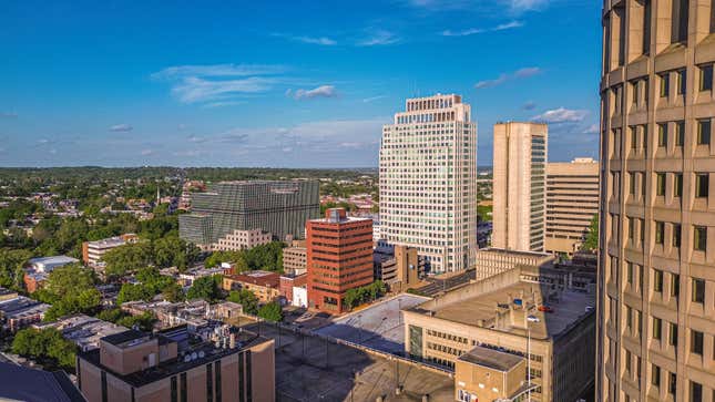 Image for article titled The 10 best cities in America for first-time homebuyers