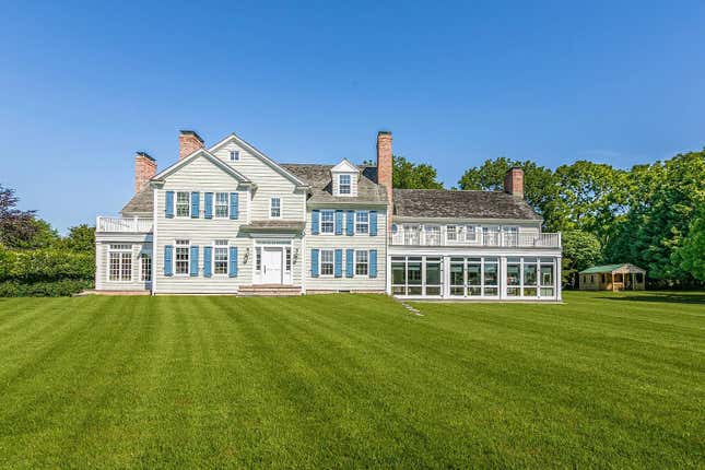 Image for article titled Kylie Jenner, Michael Jordan and others with multi-million dollar mansions that sat on the market for years
