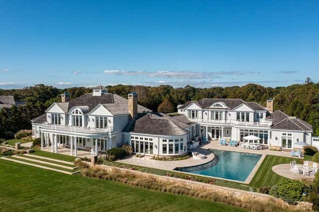 Image for article titled We&#39;re rounding up the most expensive houses sold in America this year
