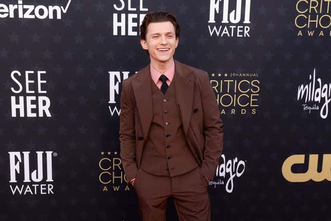 Image for article titled Best college campuses, and the happiest and most expensive zip codes: Lifestyle news roundup