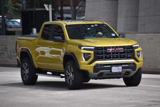 Image for article titled The 8 least reliable cars you can buy right now, according to Consumer Reports