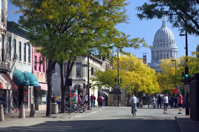 Image for article titled The 10 communities with the highest quality of life in America
