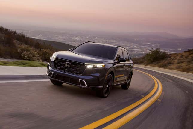 Image for article titled 6 popular cars you actually shouldn&#39;t buy, according to Consumer Reports — and the 6 to buy instead