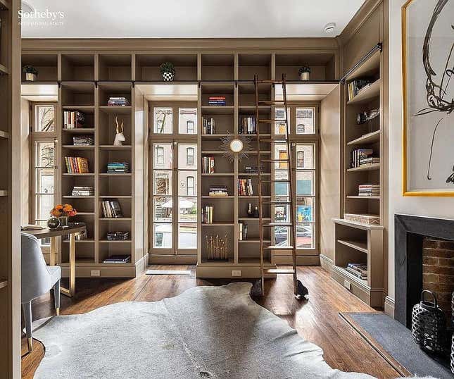 Image for article titled Look inside Bob Dylan’s $7.25 million New York townhouse