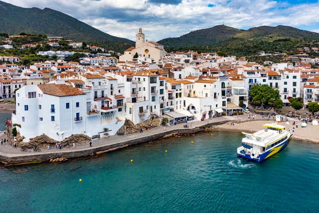 Image for article titled 10 best countries for retirement, ranked