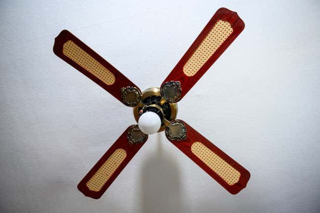 Image for article titled The best ways to save money on energy bills this winter