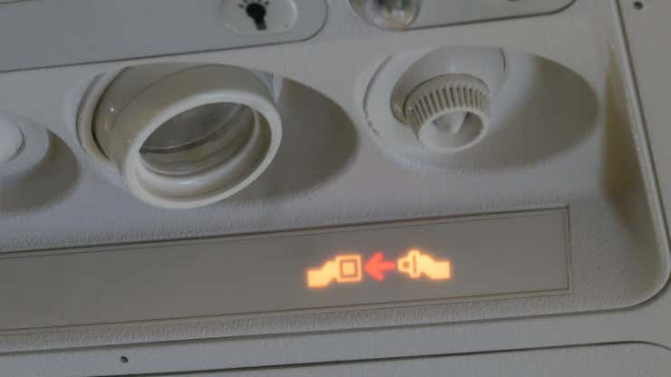 Image for How hot is too hot on a plane? The FAA wants to know