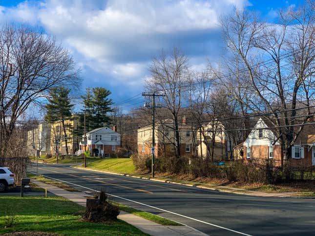 Image for article titled The 10 most competitive housing markets in 2025, according to Zillow