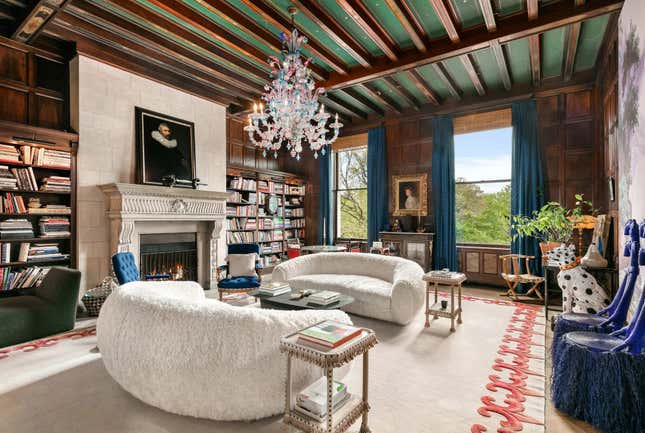 Image for article titled A legendary Hollywood mansion, a slope-side Aspen escape, and an Oregon ranch: This week’s luxury real estate roundup
