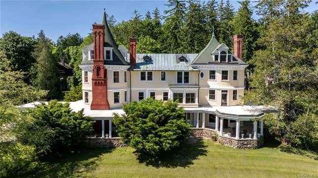 Image for article titled A Gilded Age townhouse, a Lake Tahoe retreat, and a Georgetown mansion: This week’s luxury real estate roundup
