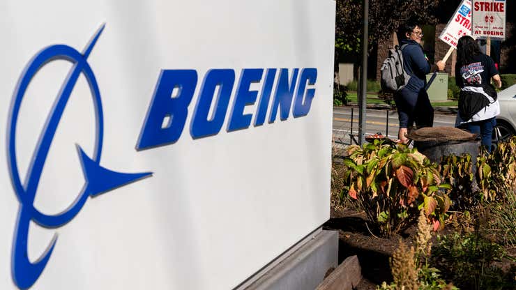 Image for Boeing delivered less than half as many planes as Airbus last year