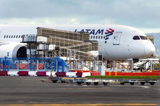 Image for article titled The Boeing bad news keeps coming. Here are its scariest safety scandals