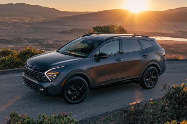 Image for article titled The 10 best SUVs to buy right now, according to Consumer Reports