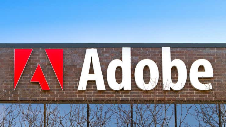 Image for 2024 holiday shopping was the 'most mobile of all time'