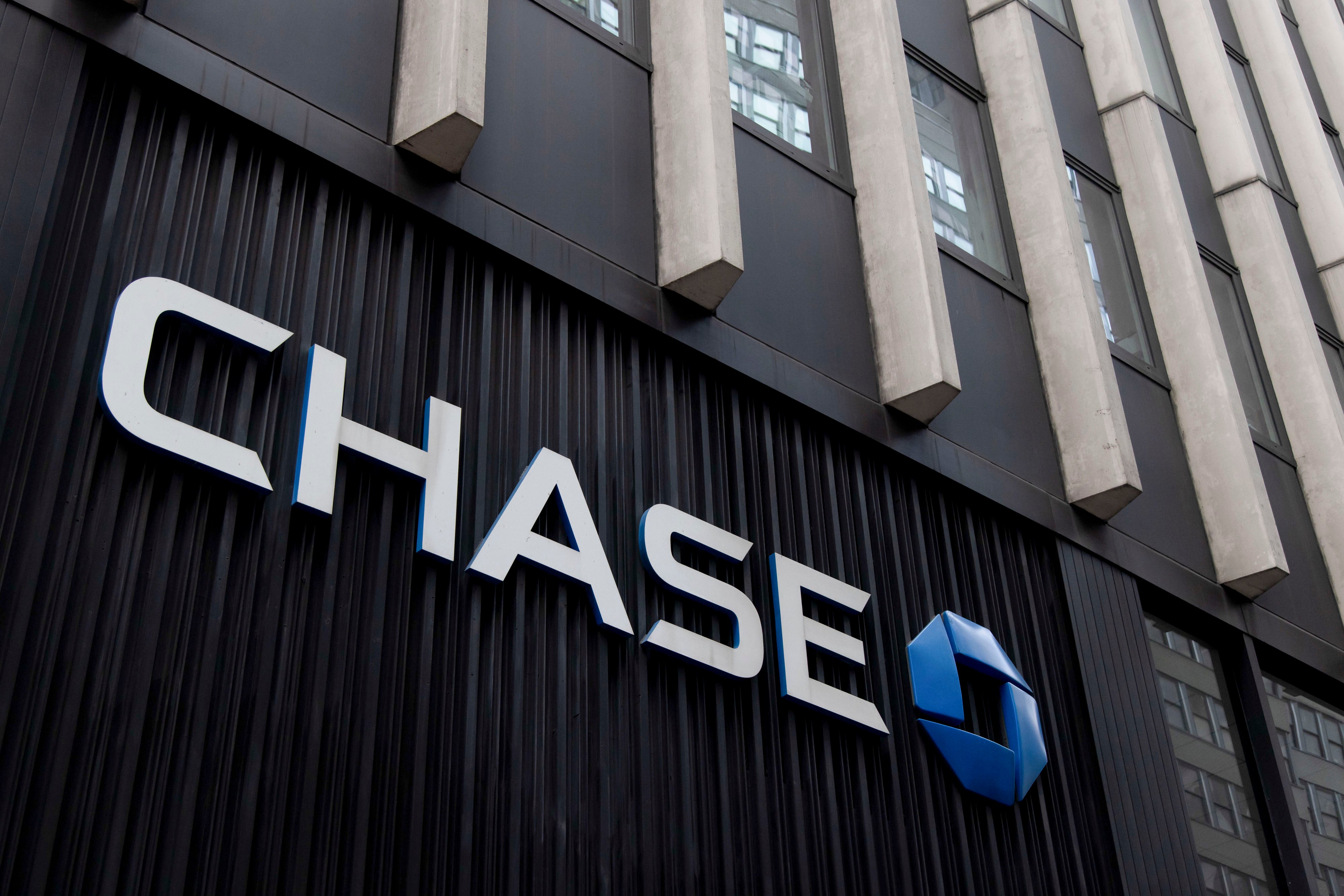 Image for JPMorgan Chase is axing remote work — and angry employees might unionize