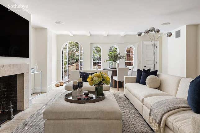 Image for article titled Look inside Bob Dylan’s $7.25 million New York townhouse