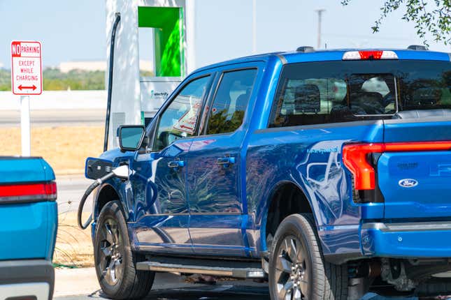 Image for article titled The 8 least reliable cars you can buy right now, according to Consumer Reports