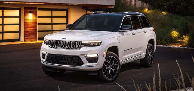 Image for article titled 6 popular cars you actually shouldn&#39;t buy, according to Consumer Reports — and the 6 to buy instead