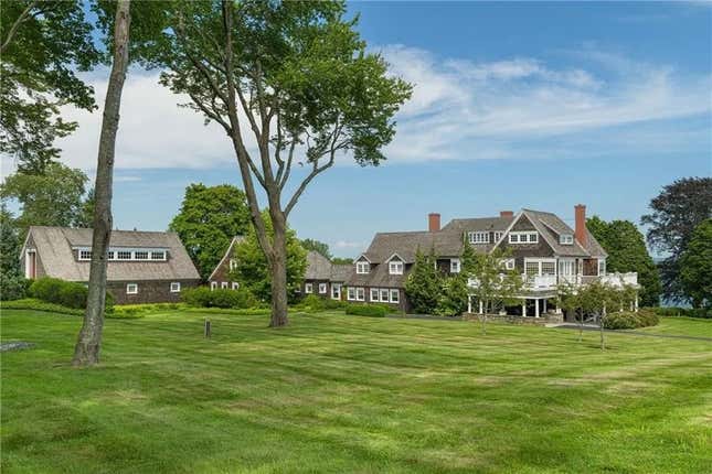 Image for article titled We&#39;re rounding up the most expensive houses sold in America this year