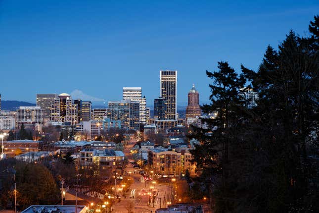 skyline of Portland at dusk